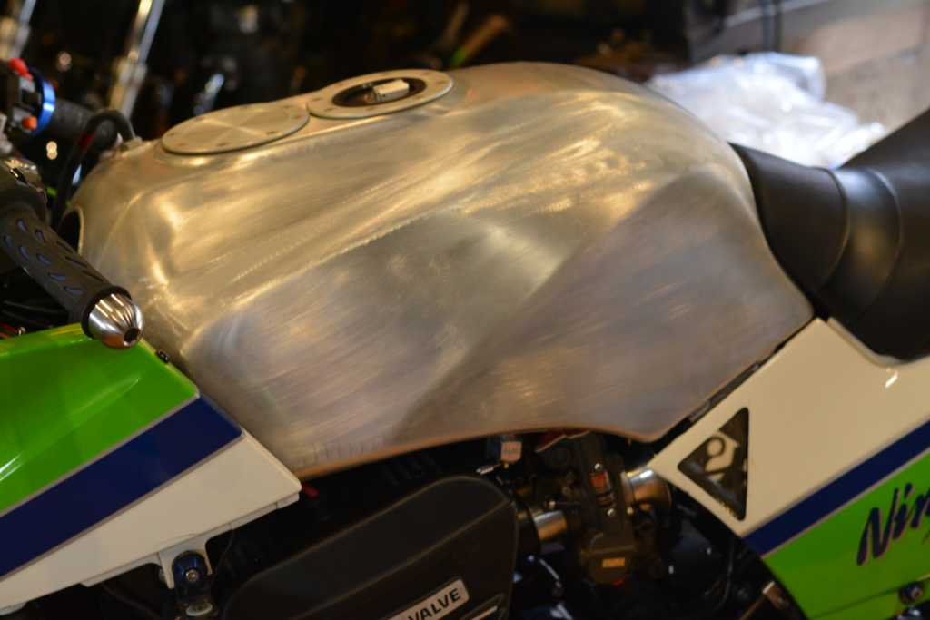 GPZ900R - Bagus! motor cycle
