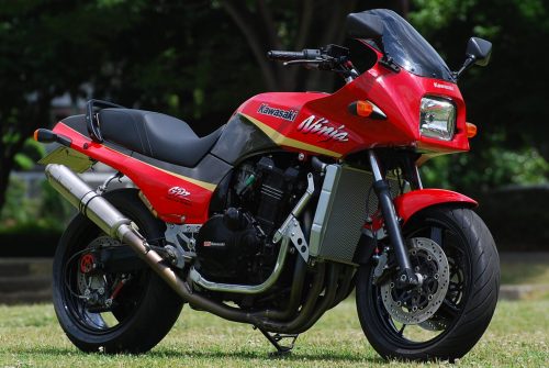 KAWASAKI GPZ900R