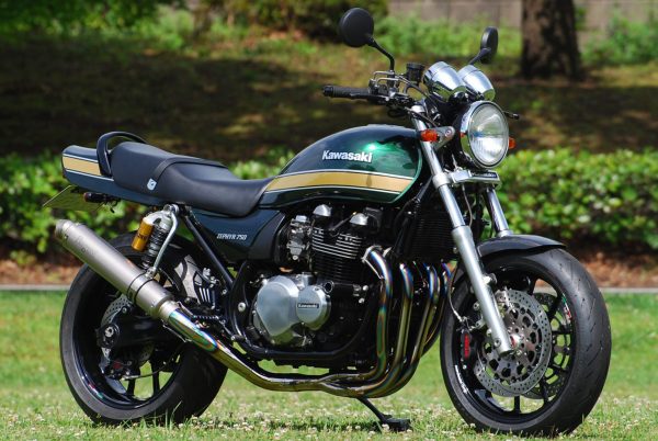 KAWASAKI ZEPHYR750<br>OKUTSU