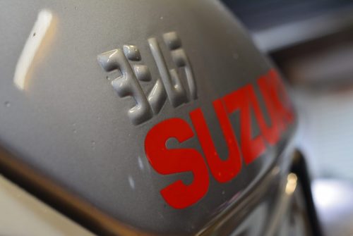 SUZUKI GSX1100S "KATANA"