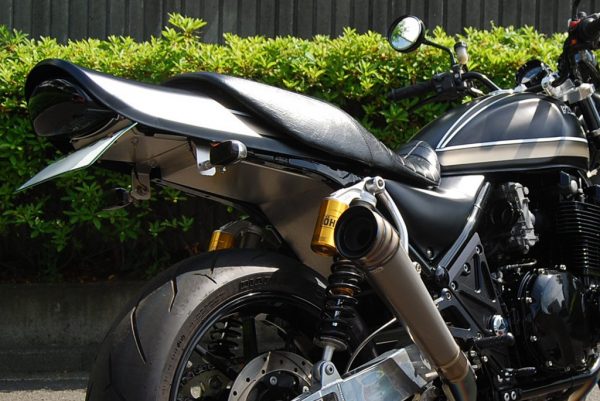 ZEP1100一体式フェンダーレスキット