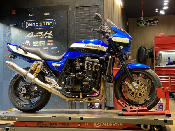 ZRX1100
