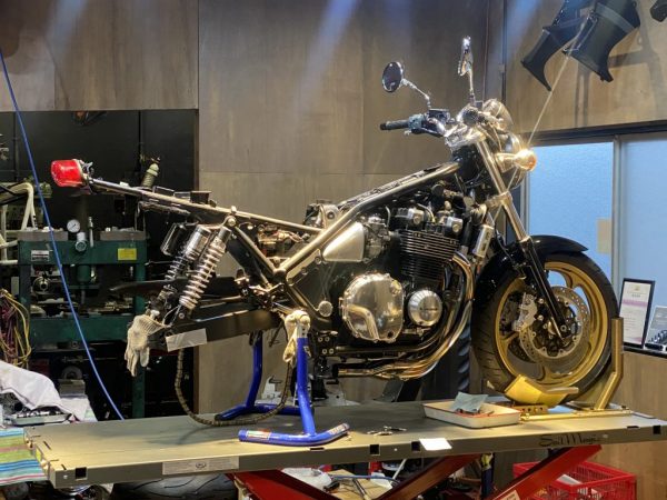 Bike Salesから1100