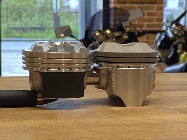 ゼファーχオイル漏れの謎解き