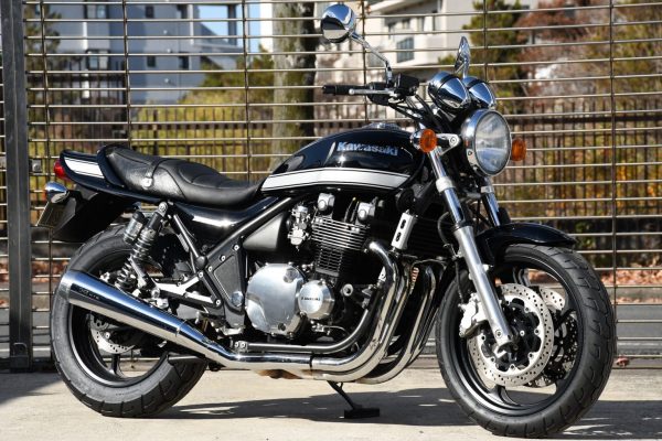 KAWASAKI ZEPHYR1100