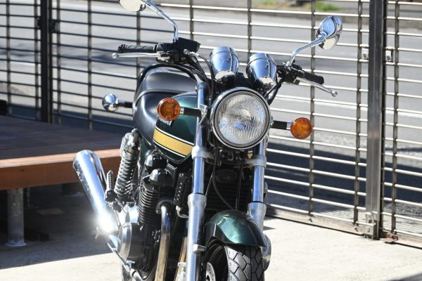販売車輌のZEPHYR750とGPZ900Rをアップしました！