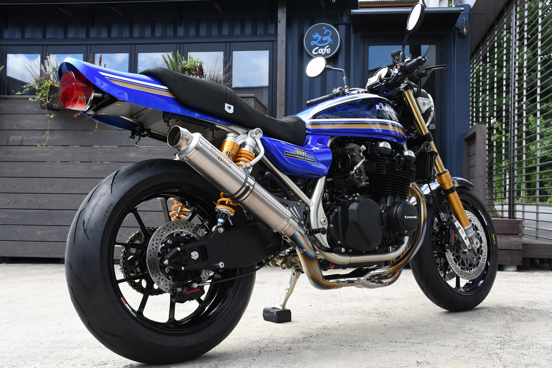 KAWASAKI ZEPHYR 750 Press forming swing arm