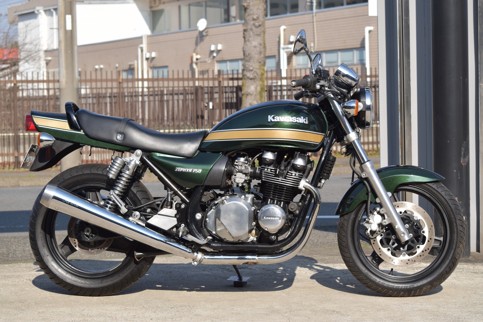 Kawasaki ZEPHYR 750 ファイナル　カウルセット グリーン KAWASAKI ZEPHYR750 裏ファイナル - Bagus! motor cycle
