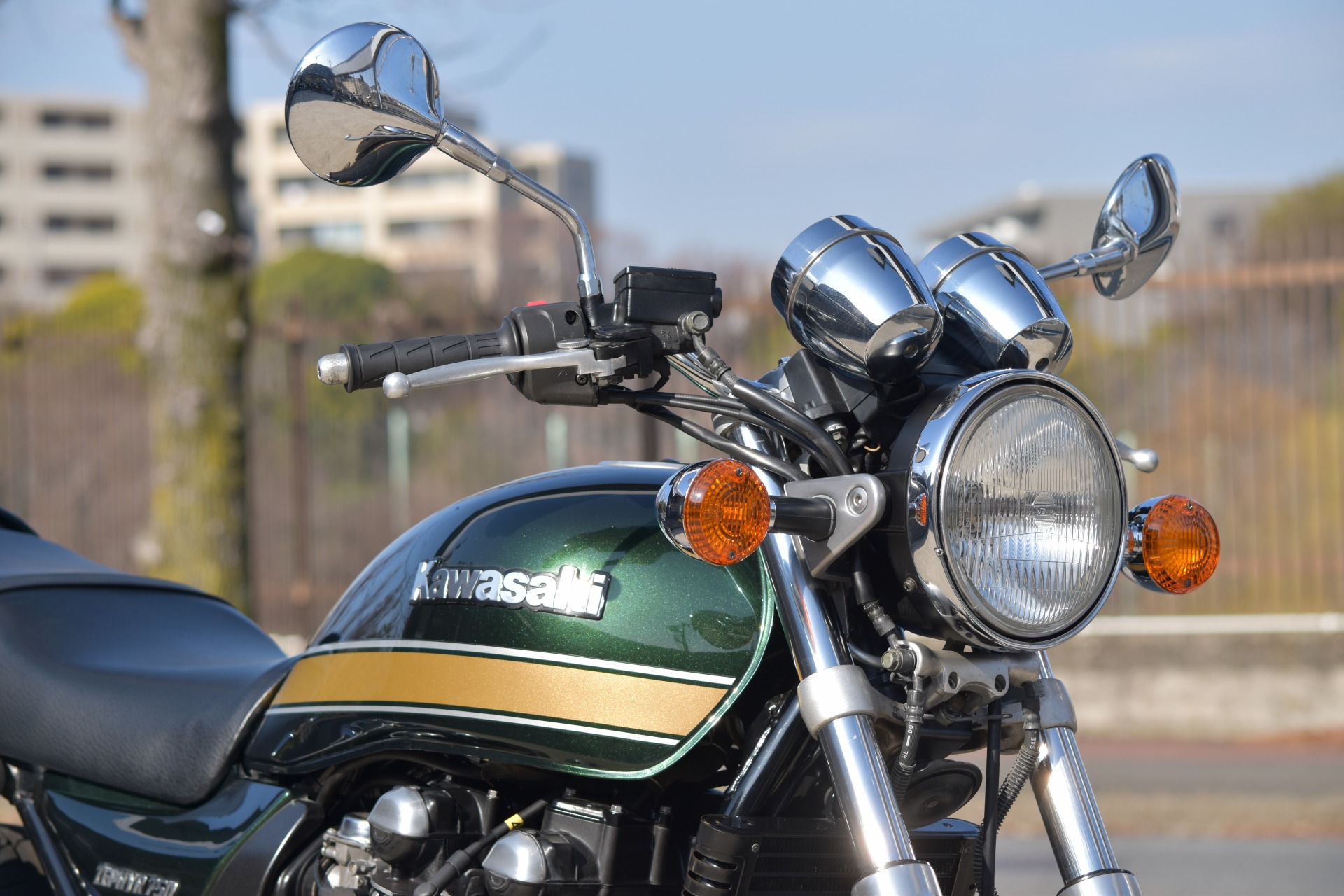 KAWASAKI ZEPHYR750 裏ファイナル - Bagus! motor cycle