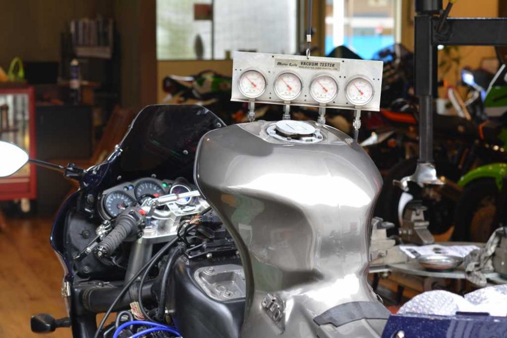 Bagus! motor cycle ZX12R engine③